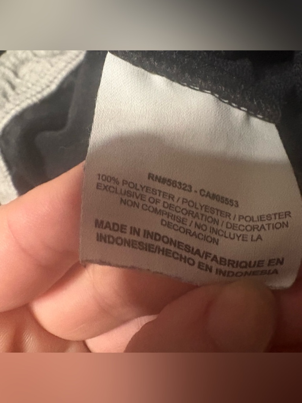 Nike Black Men’s Medium Track Pants with White Swoosh - Picture 10 of 16